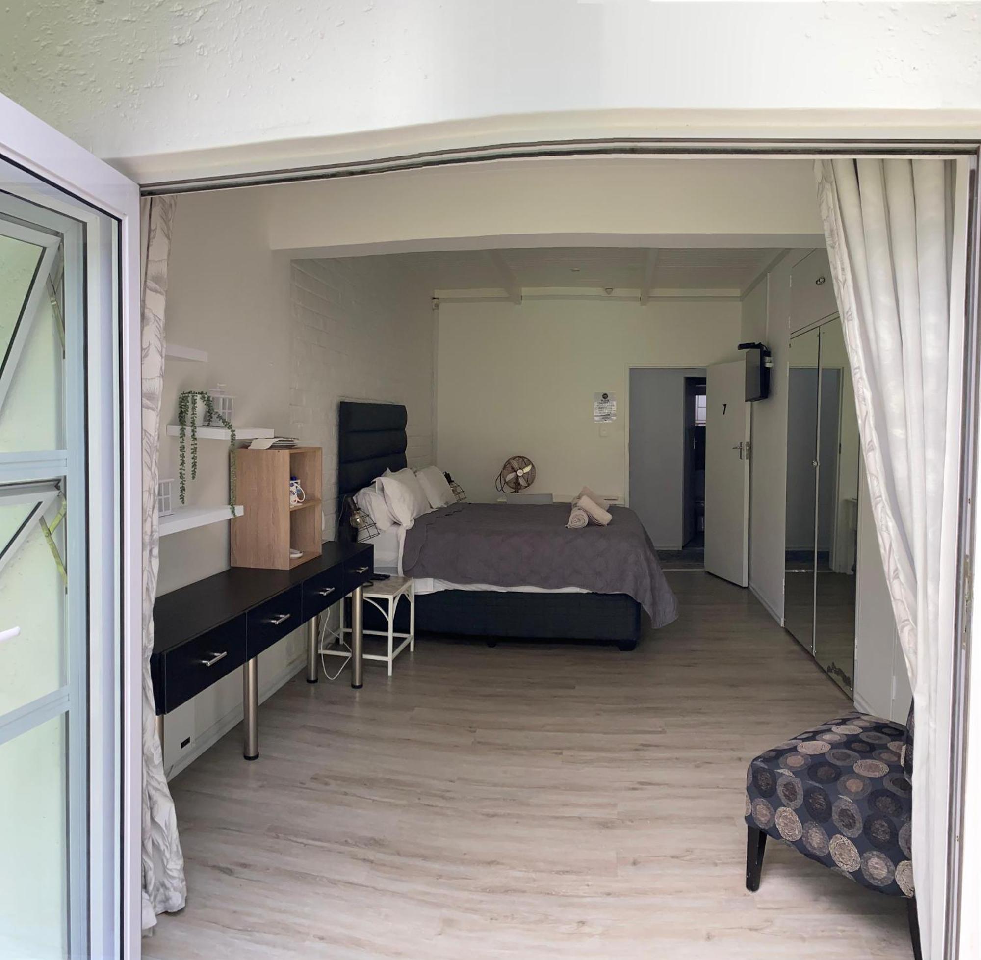 Kelkiewyn Waterkloof Guesthouse Pretoria-Noord エクステリア 写真